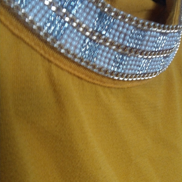 XL Mustard yellow blouse with collar - Picture 5 of 11